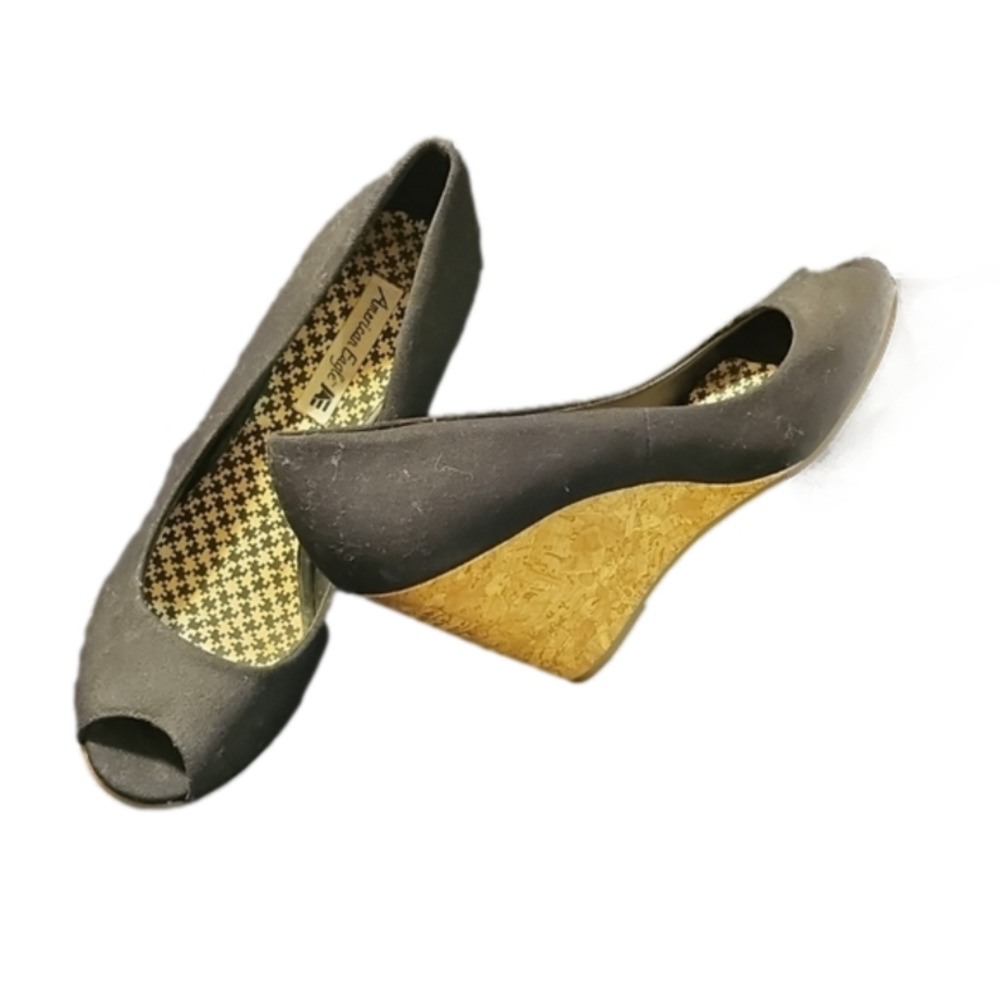 AMERICAN Eagle platform wedge